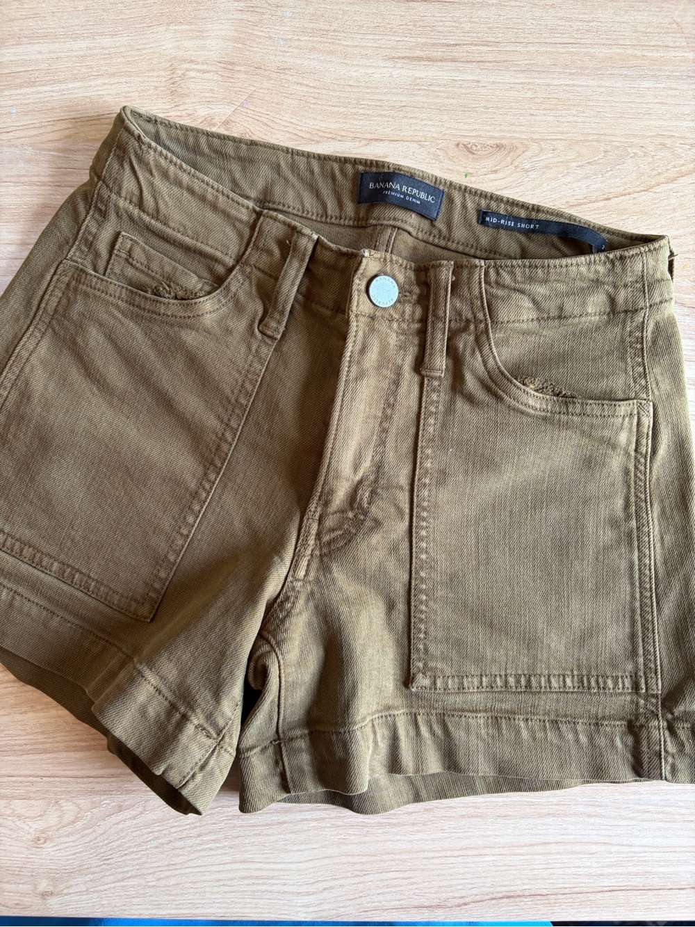 Banana Republic Women's Olive Green Cotton Mid-Rise Utility Denim Shorts 25